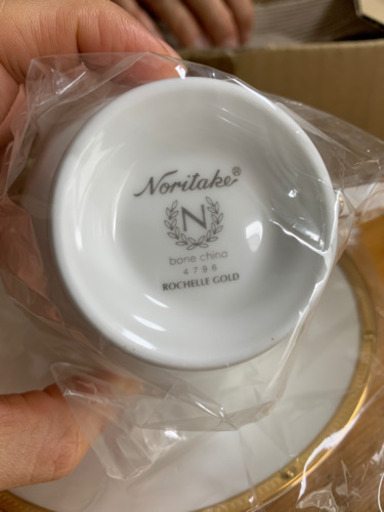未使用　ノリタケ　ROCHELLE GOLD ロシェルゴールド ティー・コーヒー碗皿