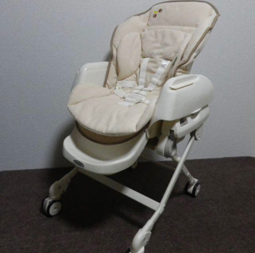 コンビ　電動ハイローチェア