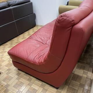 赤い合成皮革 2人掛け ソファ オシャレなレッドカラー 2Pソファ ✨定価￥59,900✨ レザー調 お部屋の