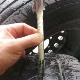 【商談中】ハイエース(200系)純正タイヤサイズ　ミシュラン　アジリス　195/80R15LT 107/105R　４本の画像