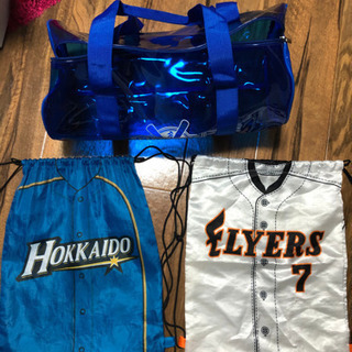 ファイターズ　応援グッズ