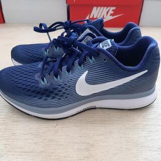 NIKE　23.5cm　ナイキエアズームペガサス