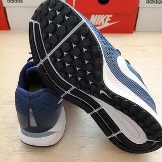 NIKE　23.5cm　ナイキエアズームペガサスの画像