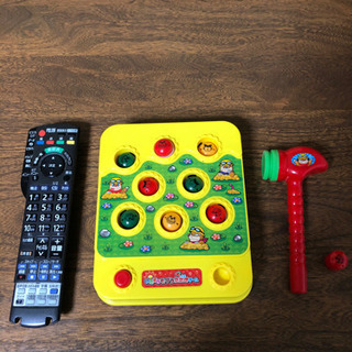 もぐらたたきゲーム機の画像