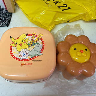 大きなお弁当箱の画像