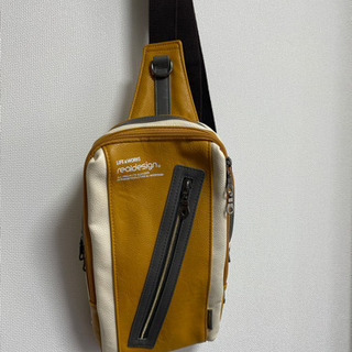 【ボディバッグ】