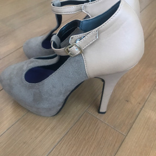 パンプス　スエード　ピンヒール　Sサイズの画像