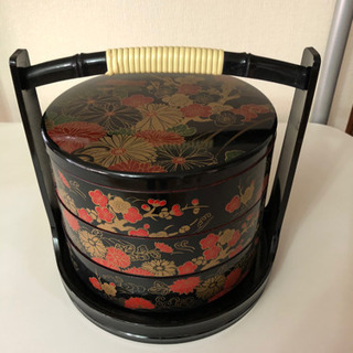 (12/31迄)(お譲りします)三段重