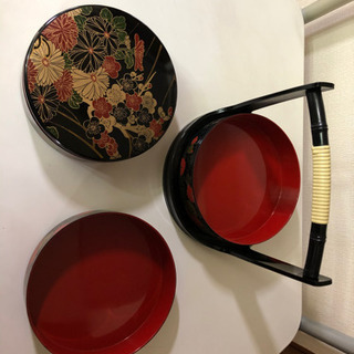 (12/31迄)(お譲りします)三段重の画像