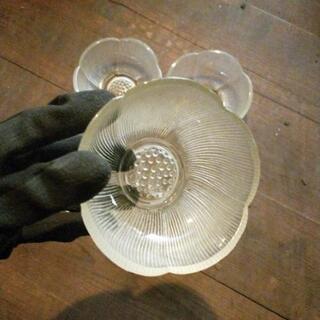 ガラス食器 5枚セット 椿の画像