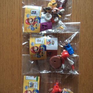 マリオチョコエッグ　3つ