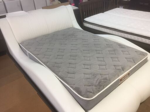 スタイルプロポーザ/カーブチャー/ダブルベッド