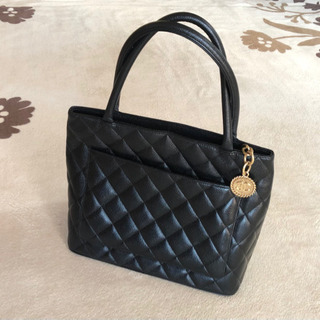 お取り引き予定！正規品 綺麗！シャネル CHANEL 復刻トート マトラッセ