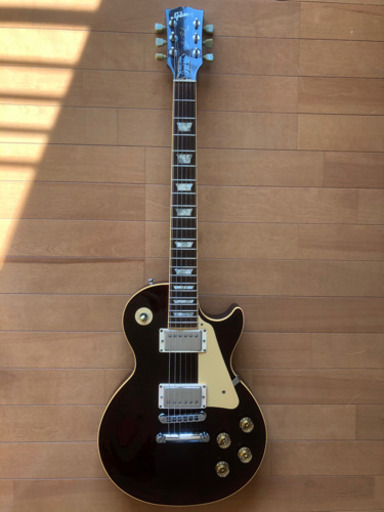 Gibson レスポール　スタンダード　ワインレッド