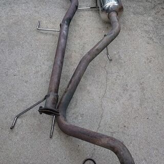 ランクル100に使用していたマフラー売ります