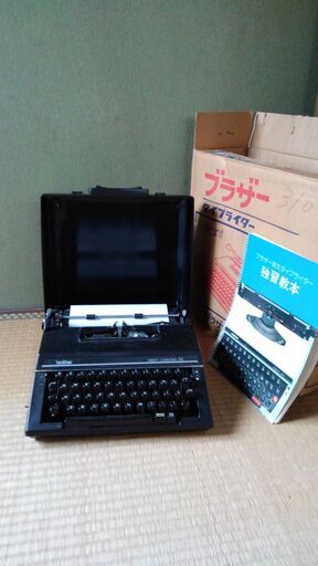 中古美品 ⚪️タイプライター brother ブラザー