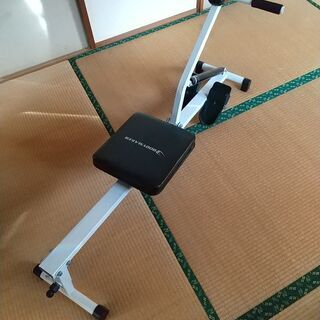 ボートローイングマシン／ローアーマシン／ボート漕ぎ