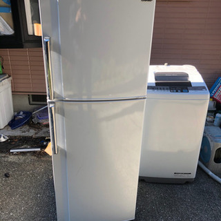 シャープ　2009年製　SJ-23R-W
