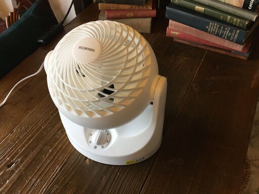美品・買ったばかりのアイリスオーヤマのサーキュレーター