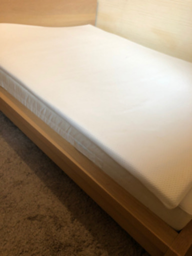 IKEA セミダブルベッド