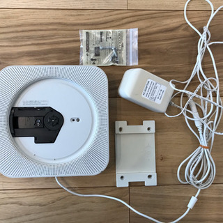 無印　壁掛けCDプレーヤー