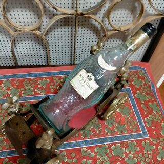 お家でワインを！！レトロ　アンティーク馬車です！！　逸品の画像