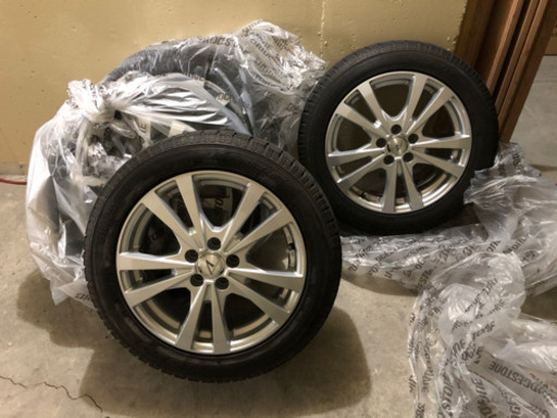 スタッドレスタイヤ付16インチホイール