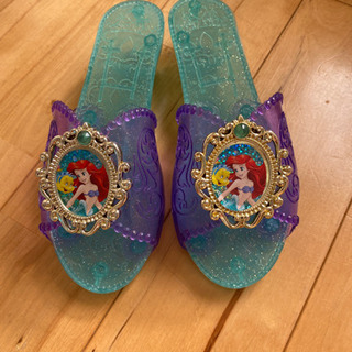 アリエルサンダルの画像