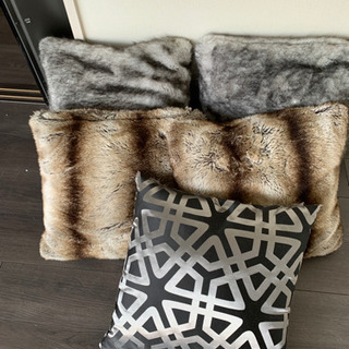 12/30お渡し　クッション　一つ500円　まとめて引き取りならサービスしますの画像