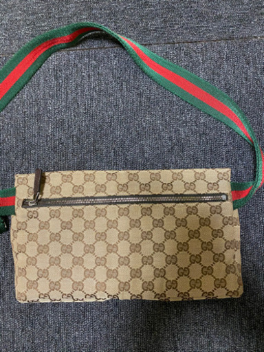 ?グッチ　ショルダーバッグ?