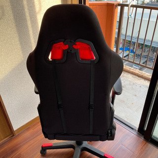 ゲーミングチェア　dxracerの画像
