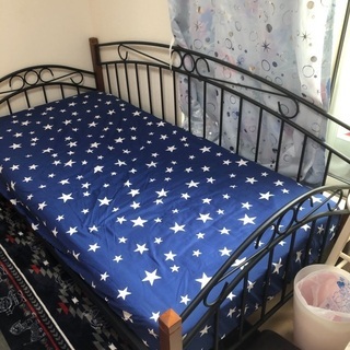 【ニトリ】アンティークデザイン　シングルベッドの画像