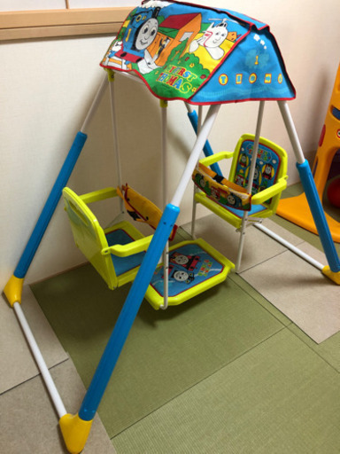トーマス　2人乗りブランコ  オルゴール付き♪