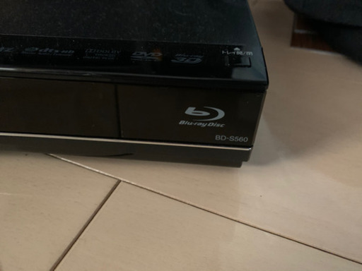 美品✨ブルーレイレコーダー BD-S560