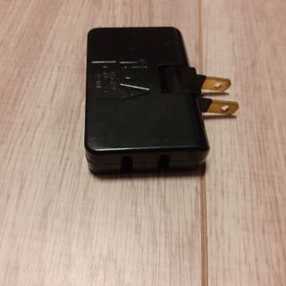 コーナータップ黒3個口 50円
