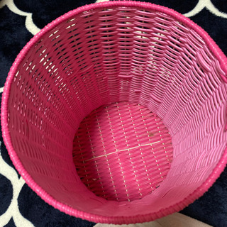 キキララのゴミ箱の画像