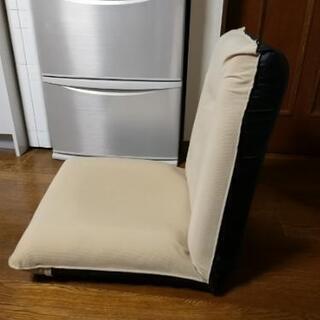 座椅子500円の画像