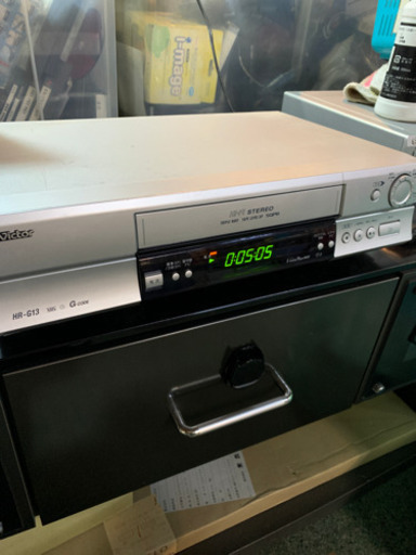 Victor ビデオデッキ　中古　リモコンなし
