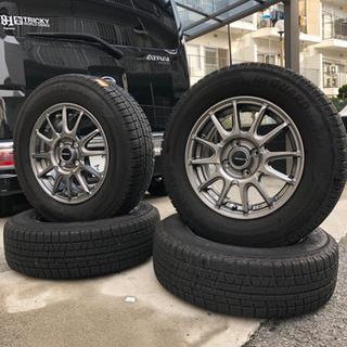 アルミホイール付きスタッドレスタイヤ