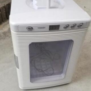 ベルソス25L冷温庫　VS-404WH/BK