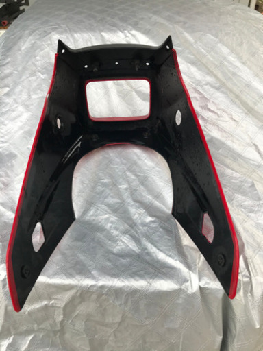 SRX250Ｆ　51Ｙ　フロントカウル