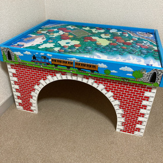 トーマス　プレイテーブル