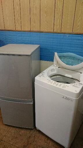 新生活お買い得セット！！No②シャープ　 SJ-D14C-S　2ドア冷凍冷蔵庫137L つけかえどっちもドア 2017年製・東芝　AW-5G5　全自動洗濯機　5.0K　2017年製 2点セット！！
