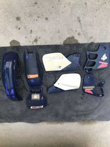 値下げ！ホンダ　ＣＲＭ２５０　外装セット　ジャンク