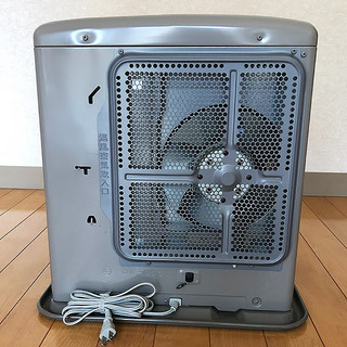 【SHARP】石油ファンヒーター+灯油タンク付きの画像