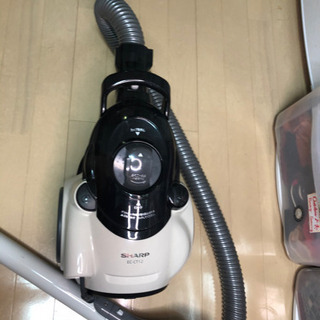 SHARP サイクロン掃除機　EC-CT12の画像