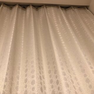 美品★ニトリ　遮光・遮熱カーテンの画像
