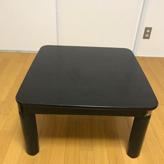コタツ机の画像