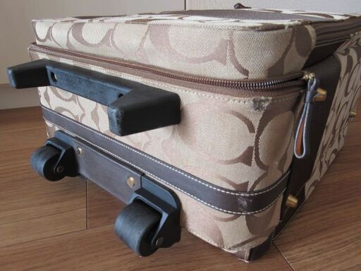 COACH(コーチ)２輪のキャリーバッグ/スーツケース(使用品)