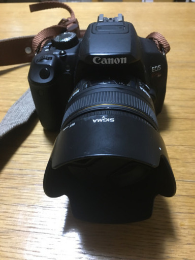 Eos kiss x6i と　シグマ　30mm f1.4単焦点レンズセット